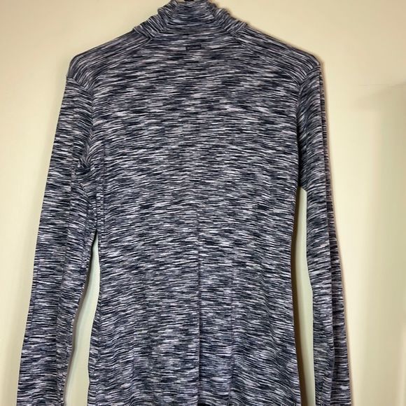 Columbia women’s 1/2 zip long sleeve medium black grey - Picture 4 of 7